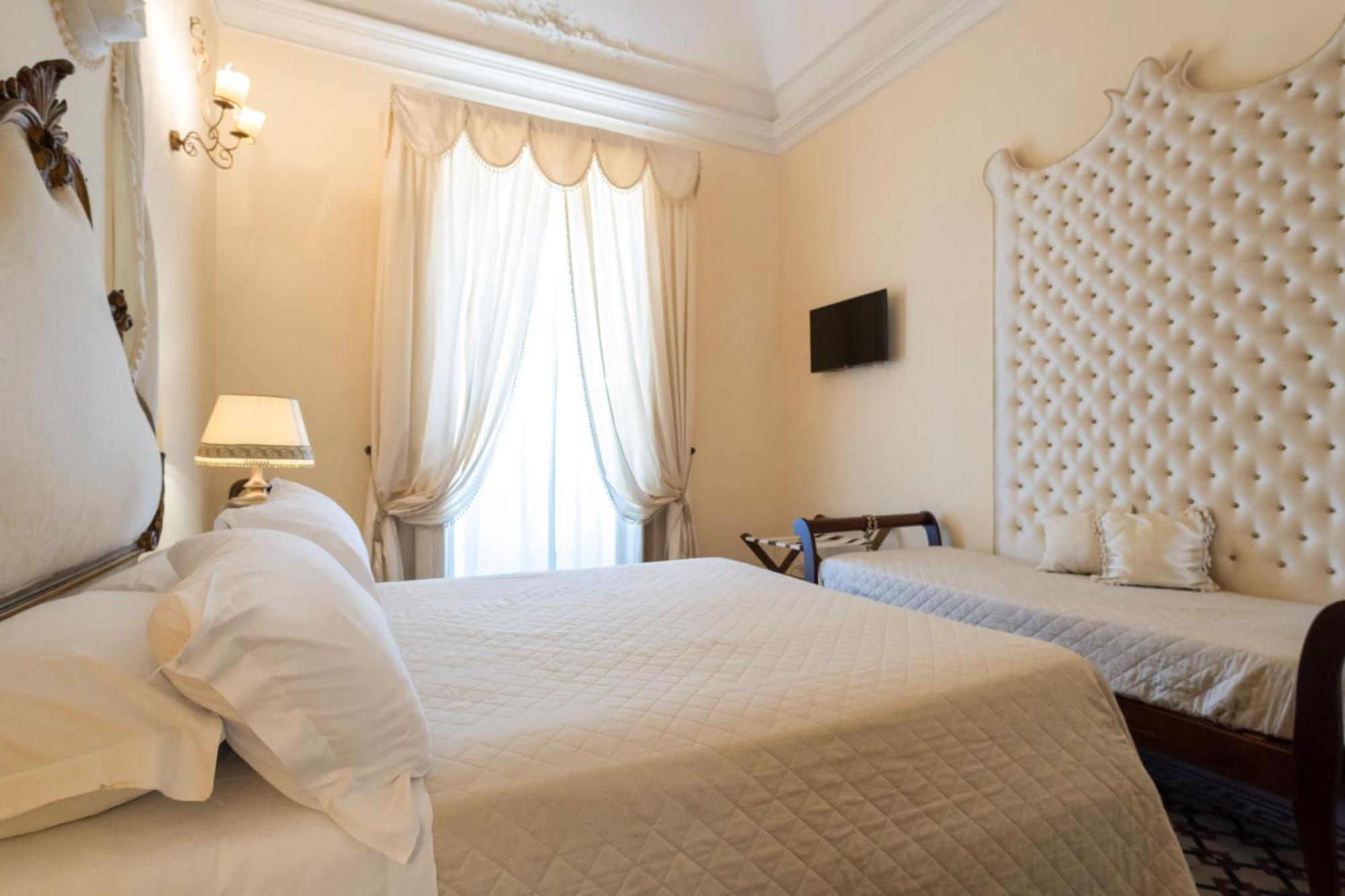 Principe Di Francalanza Bed & Breakfast 3*